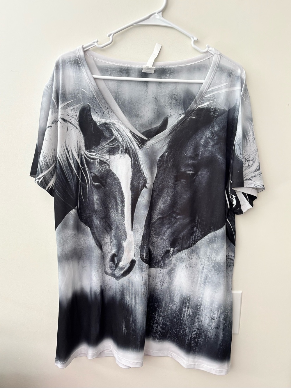 V-Neck Black & White Horse Graphic Tee